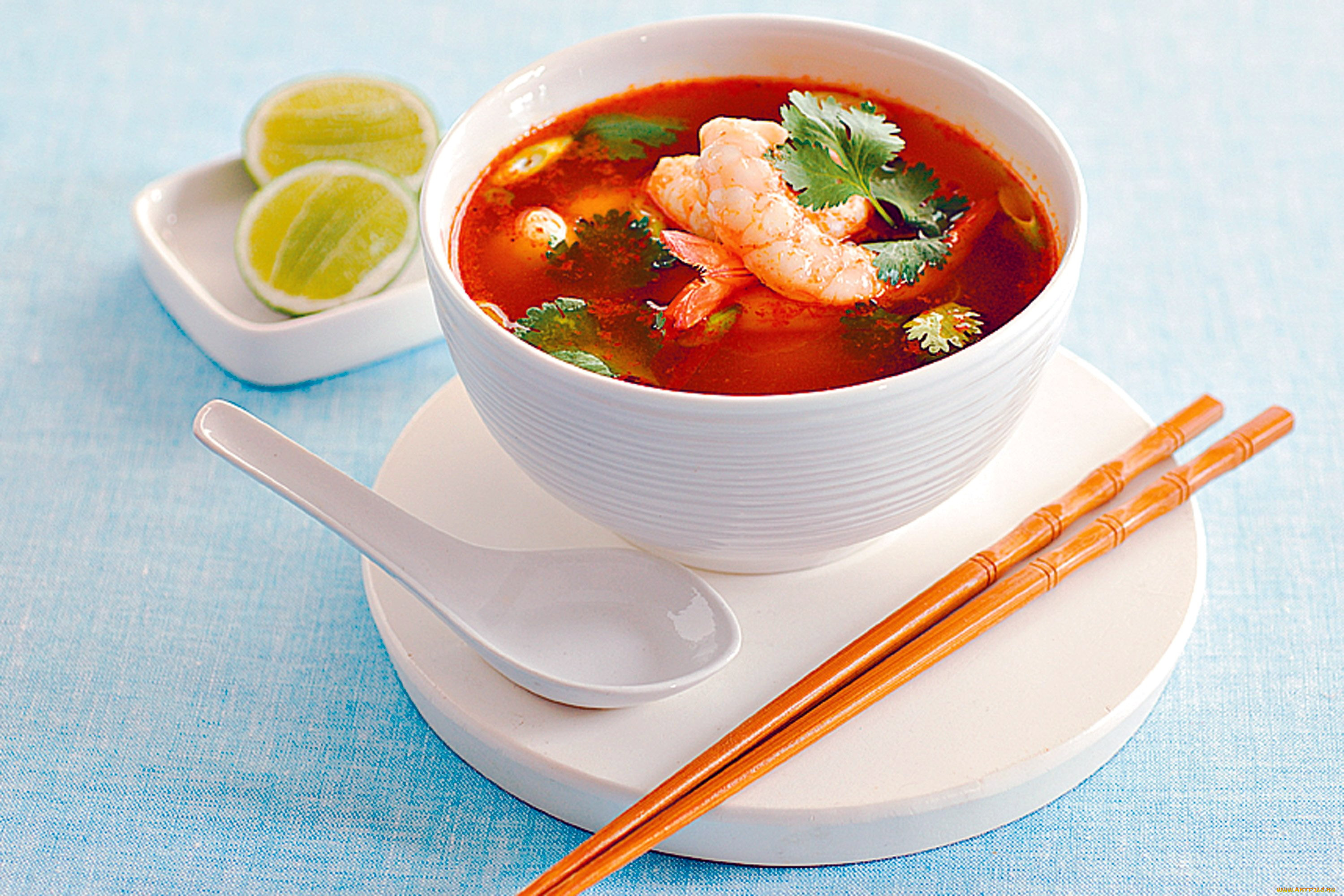 Суп тем. Tom Yum Goong. Tom Yum суп. Суп "Tom Yum (том ям)" Aroy-d. Thai Tom Yum Goong.